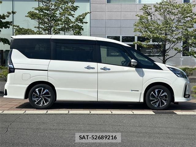 Nissan SERENA 2021 8672414-6