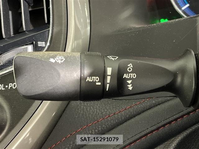 Toyota CROWN 2016 8734481-11