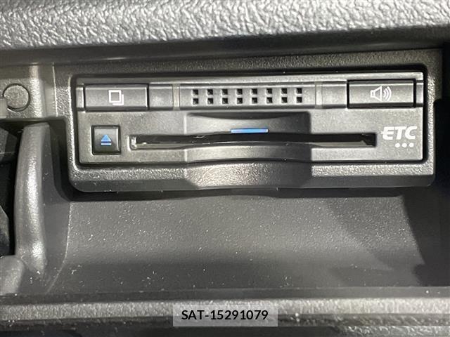 Toyota CROWN 2016 8734481-23