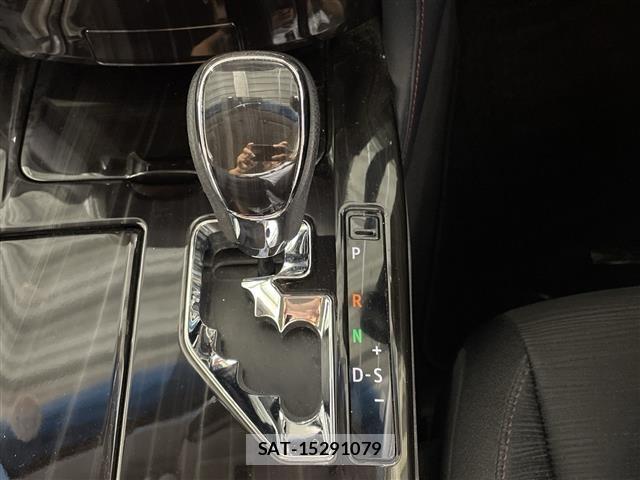 Toyota CROWN 2016 8734481-7