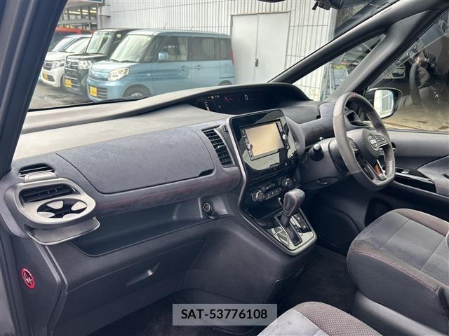 Nissan SERENA 2018 8717138-12