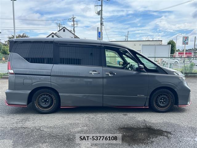 Nissan SERENA 2018 8717138-3