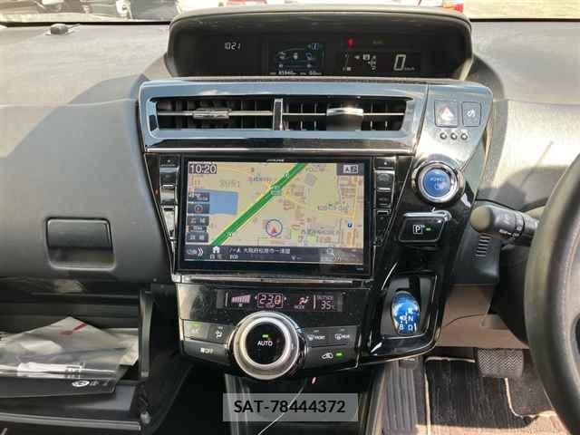 Toyota PRIUS 2016 8710336-6