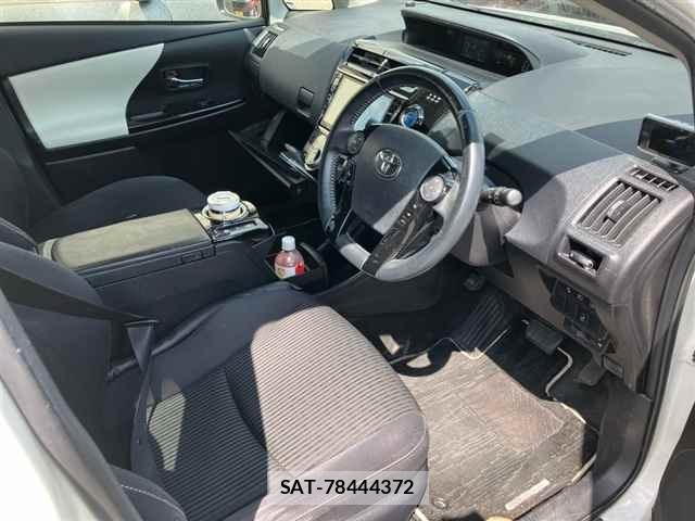 Toyota PRIUS 2016 8710336-7