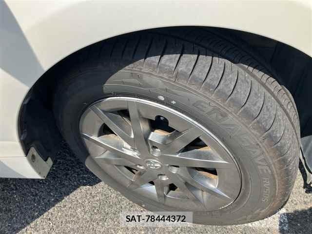 Toyota PRIUS 2016 8710336-9