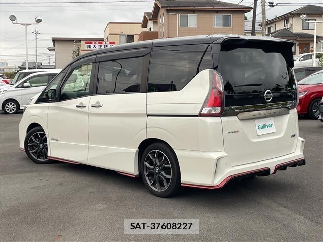 Nissan SERENA 2018 8717139-13