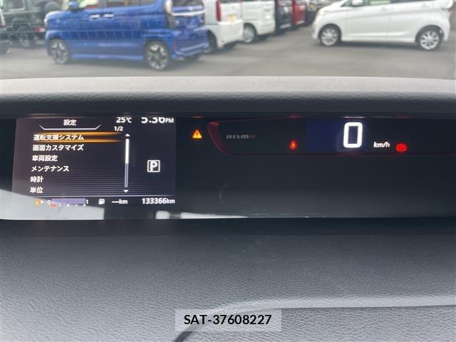Nissan SERENA 2018 8717139-17