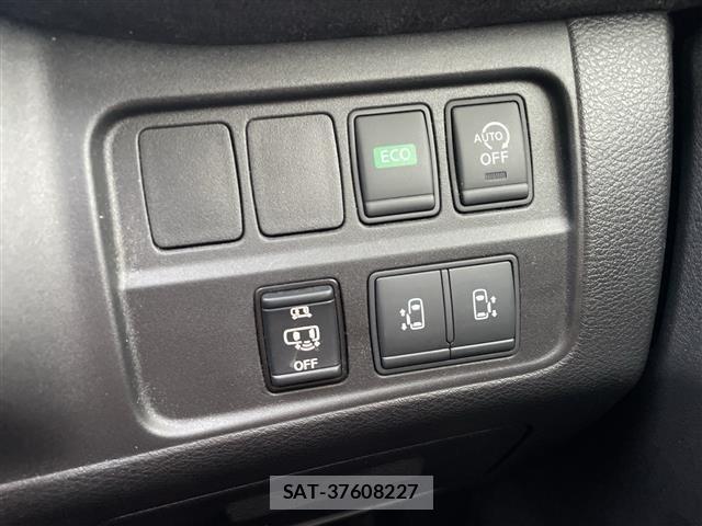 Nissan SERENA 2018 8717139-18