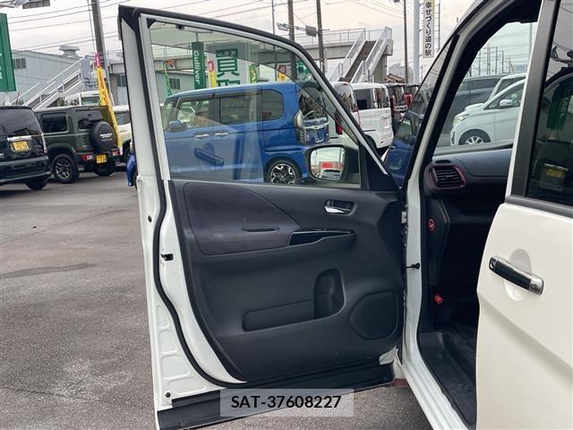 Nissan SERENA 2018 8717139-6