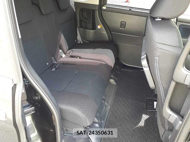 Toyota ROOMY 2025 8912112-12