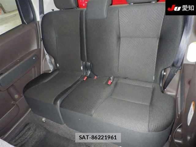 Toyota SPADE 2017 8863047-4
