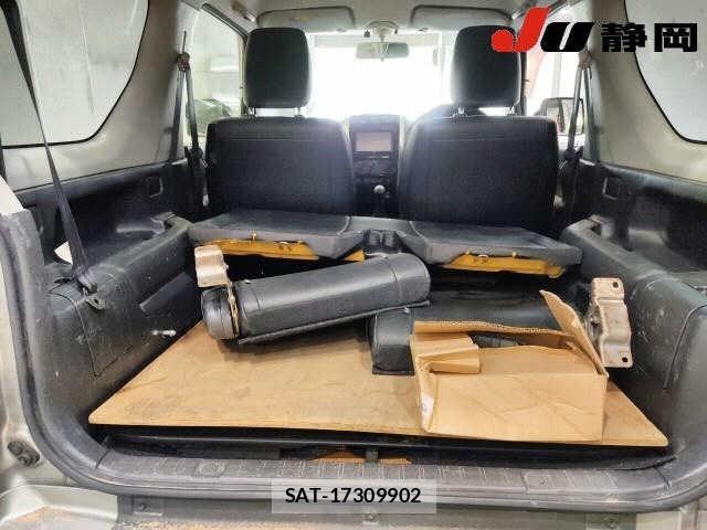 Suzuki JIMNY SIERRA 2015 8679180-9
