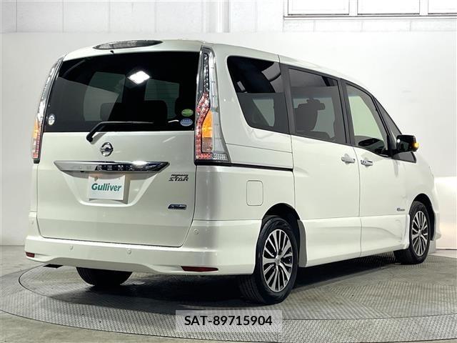 Nissan SERENA 2015 8672415-16