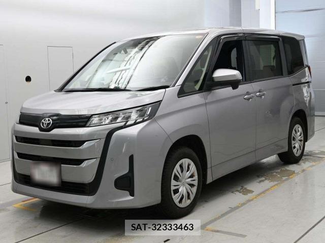Toyota NOAH 2022 8870251-0