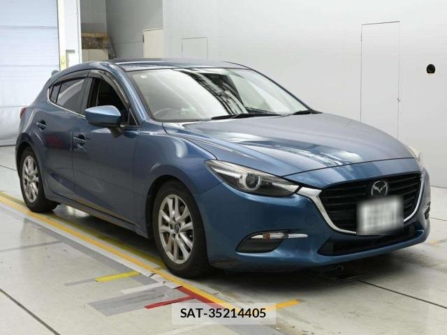 Mazda AXELA 2017 8911512-5