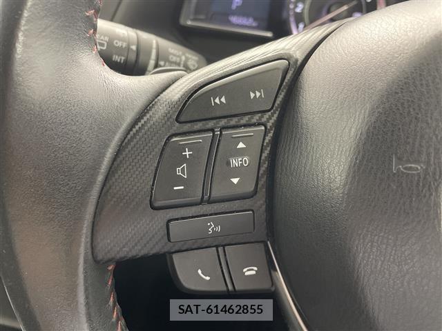 Mazda AXELA 2014 8678429-7