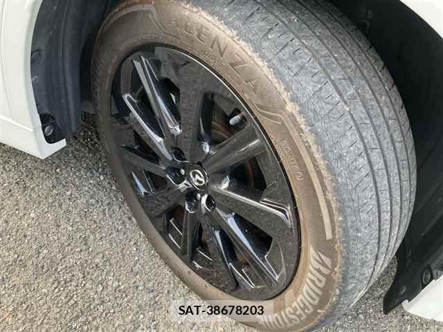 Mazda CX-60 2023 8953277-9