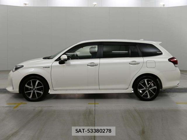 Toyota COROLLA FIELDER 2018 8892998-4