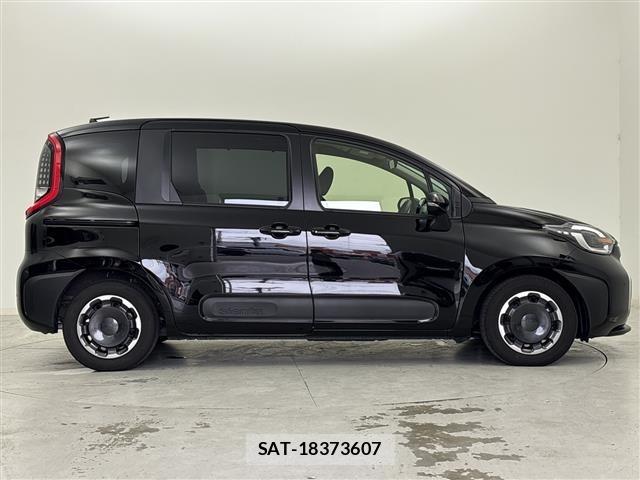 Toyota SIENTA 2022 8672017-1
