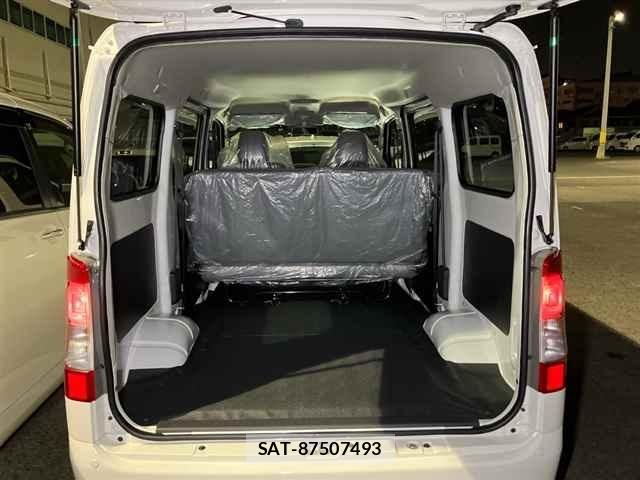 Toyota TOWNACE VAN 2026 8709270-10