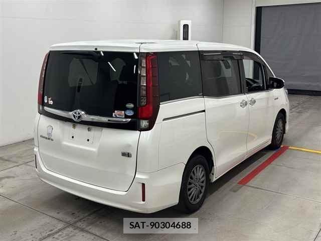 Toyota ESQUIRE 2015 8716782-5