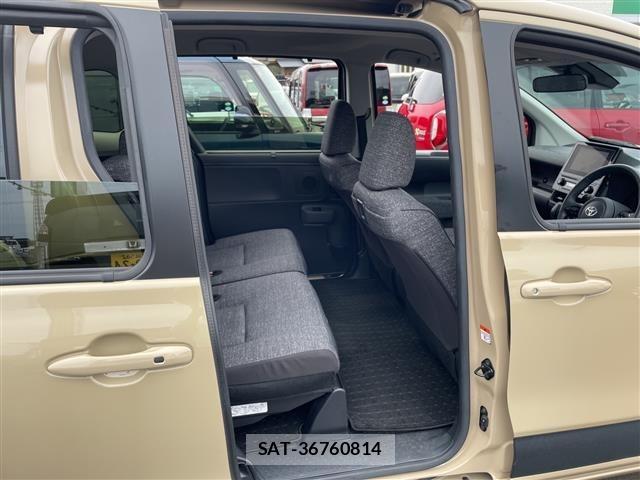 Toyota SIENTA 2024 8764131-11