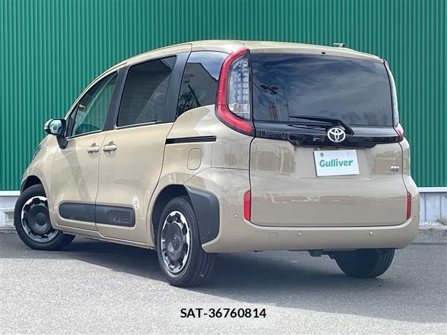 Toyota SIENTA 2024 8764131-14