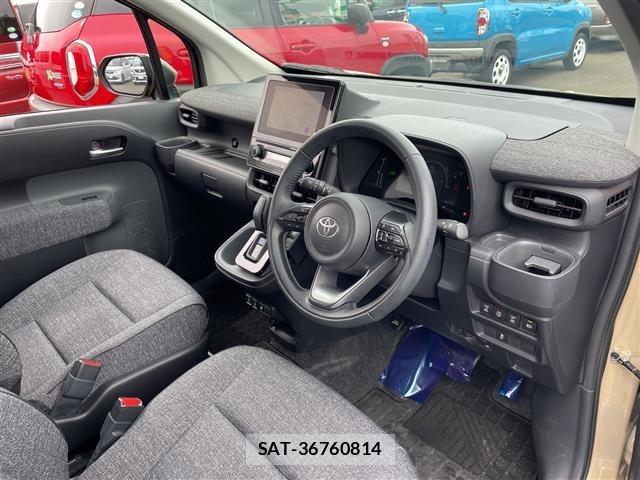 Toyota SIENTA 2024 8764131-9