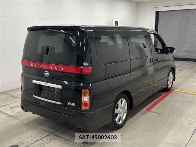 Nissan ELGRAND 2009 8709706-5