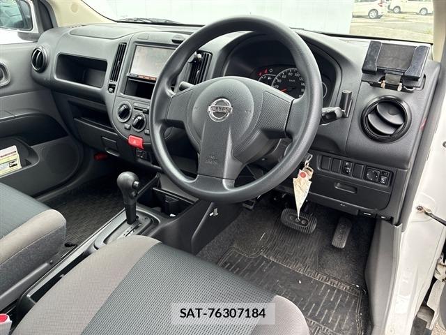 Nissan AD VAN 2018 8733533-3