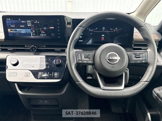 Nissan SERENA 2023 8717140-7