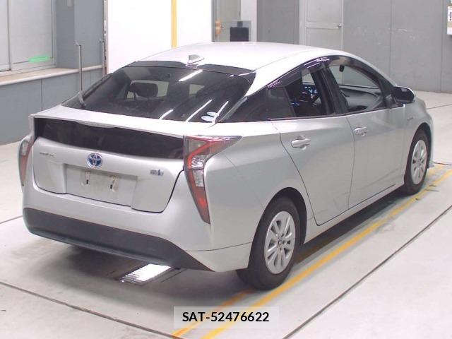 Toyota PRIUS 2018 8691680-1