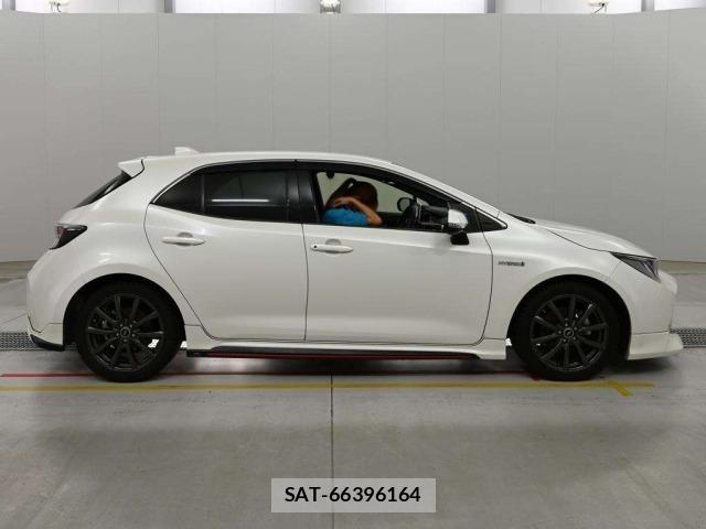 Toyota COROLLA SPORT 2018 8888908-3