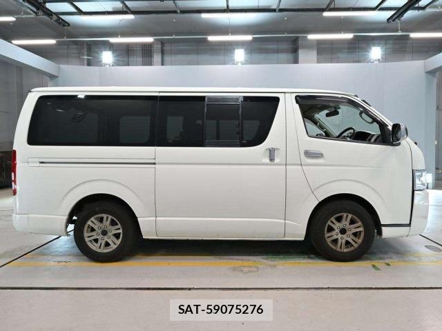Toyota HIACE VAN 2010 8677761-3