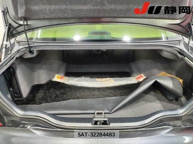 Toyota CELSIOR 2004 8909953-9