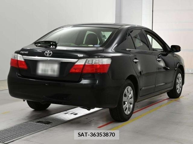 Toyota PREMIO 2010 8667891-1
