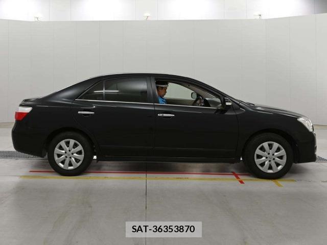 Toyota PREMIO 2010 8667891-3