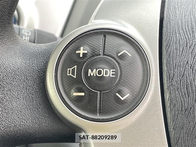 Toyota PRIUS 2013 8938709-10