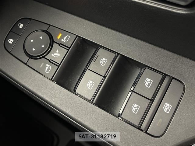 Nissan SERENA 2024 8672426-22