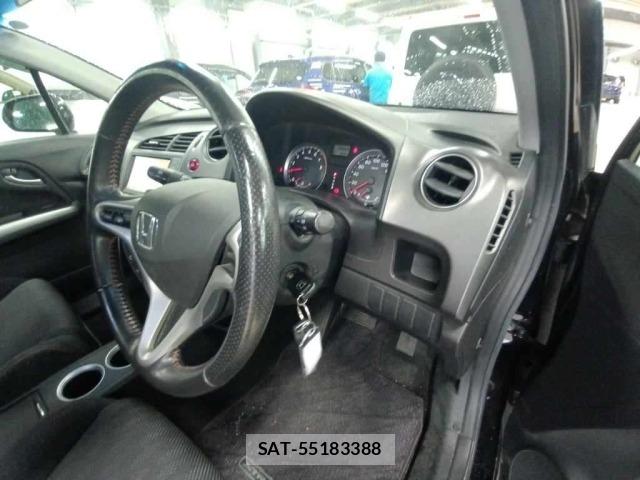 Honda STREAM 2011 8774769-9