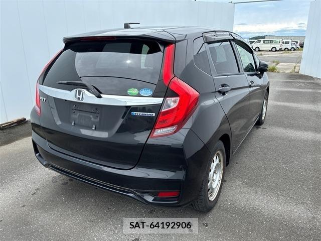 Honda FIT 2017 8862111-8
