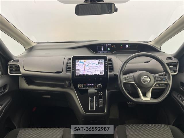 Nissan SERENA 2019 8717142-14