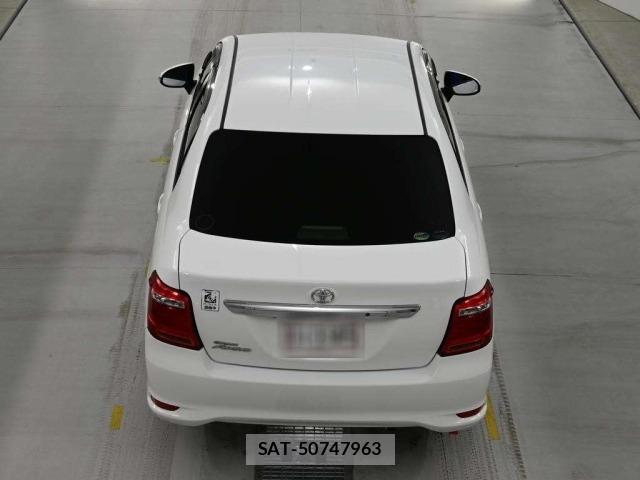 Toyota COROLLA AXIO 2016 8852815-8