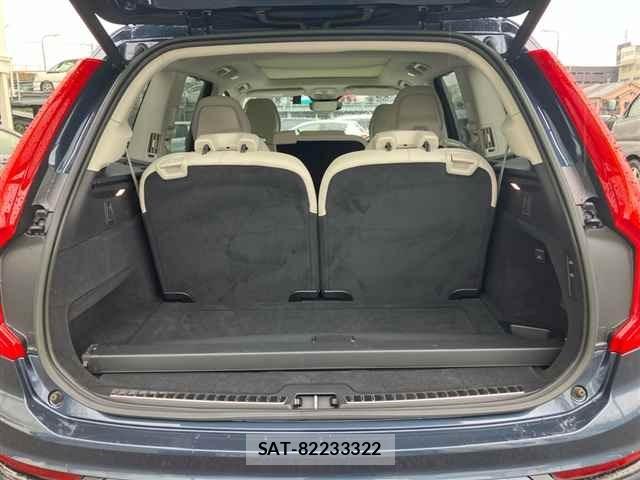 Volvo XC90 2022 8869953-10
