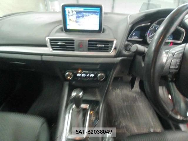 Mazda AXELA 2015 8802181-11