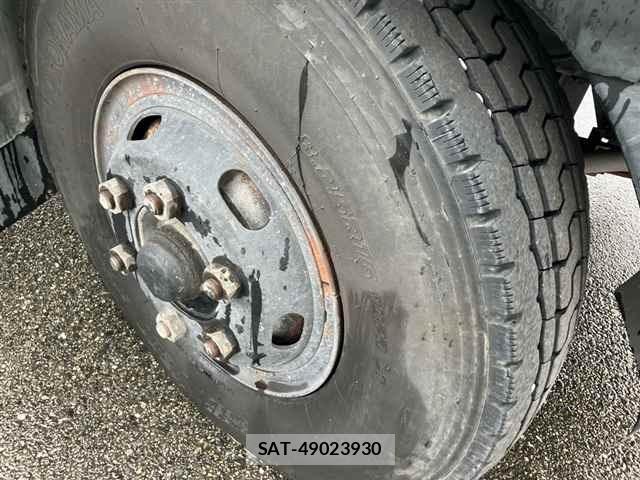 Isuzu FORWARD 2002 8864967-9