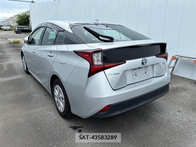 Toyota PRIUS 2019 8911068-1