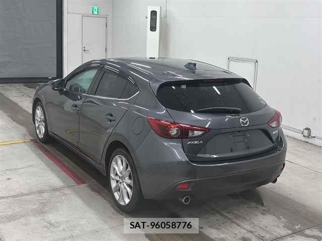 Mazda AXELA 2013 8911784-1