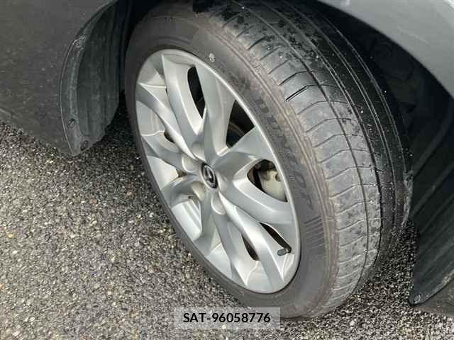 Mazda AXELA 2013 8911784-9
