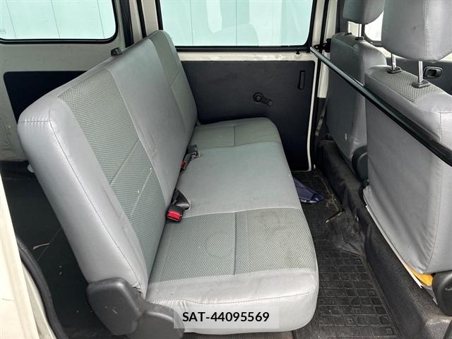 Toyota LITEACE VAN 2019 8728347-6